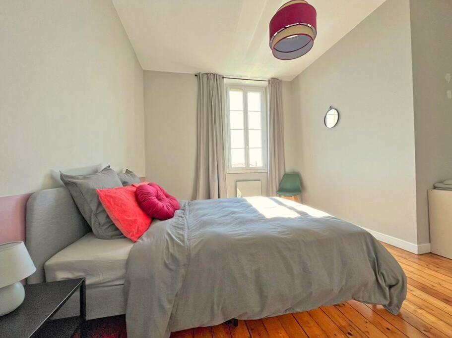 Claire - Bel Appartement T2 Lumineux ชาโตเรอนาร์ ภายนอก รูปภาพ